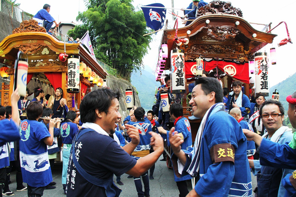 神楽の舞